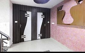 Super Oyo Hotel O Happy Residency